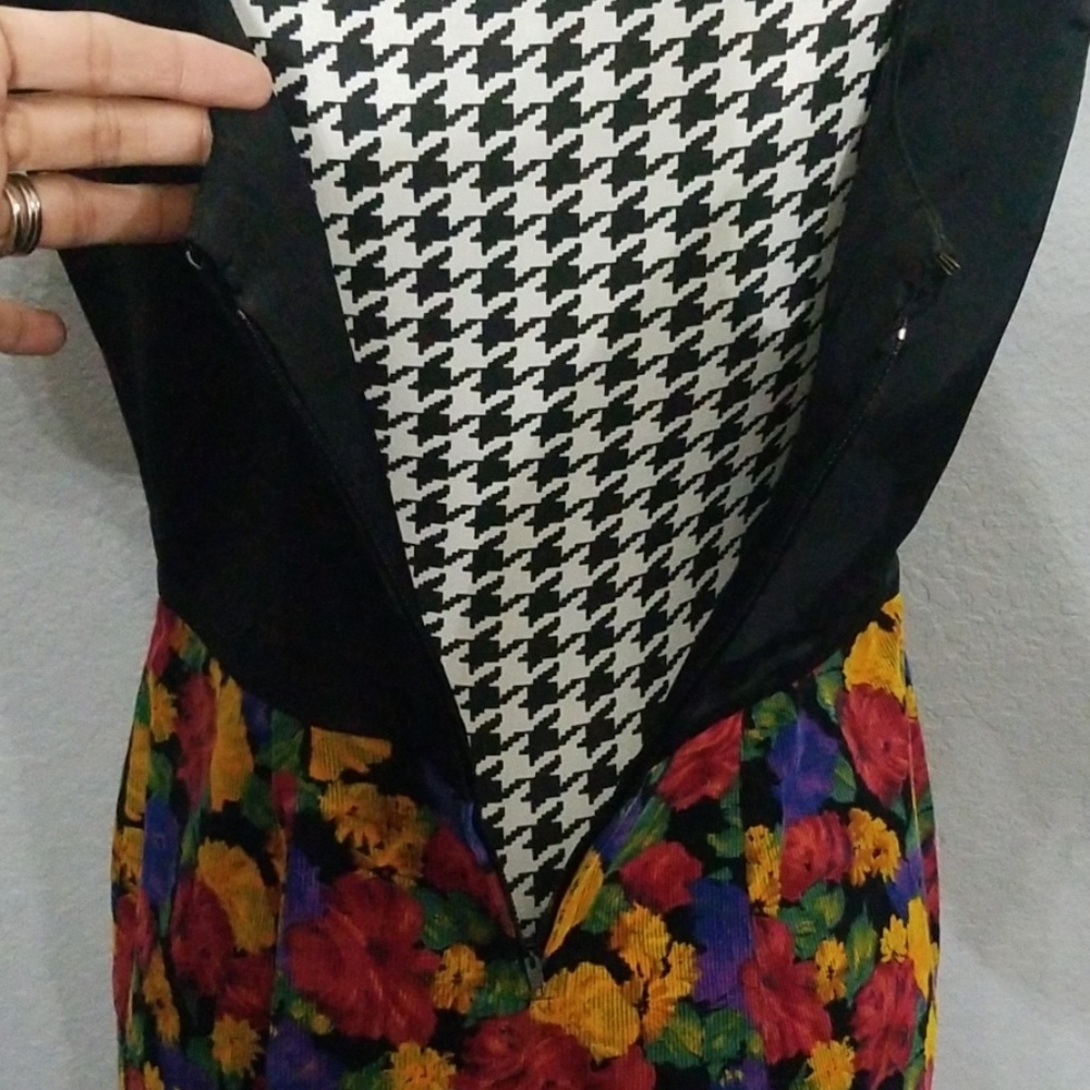 Gorgeous VTG Corduroy Dress - Picture 6 of 8